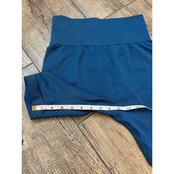 JoyLab High Rise Seamless Blue Bike Shorts 7” Women’s Size Small - Picture 6 of 7